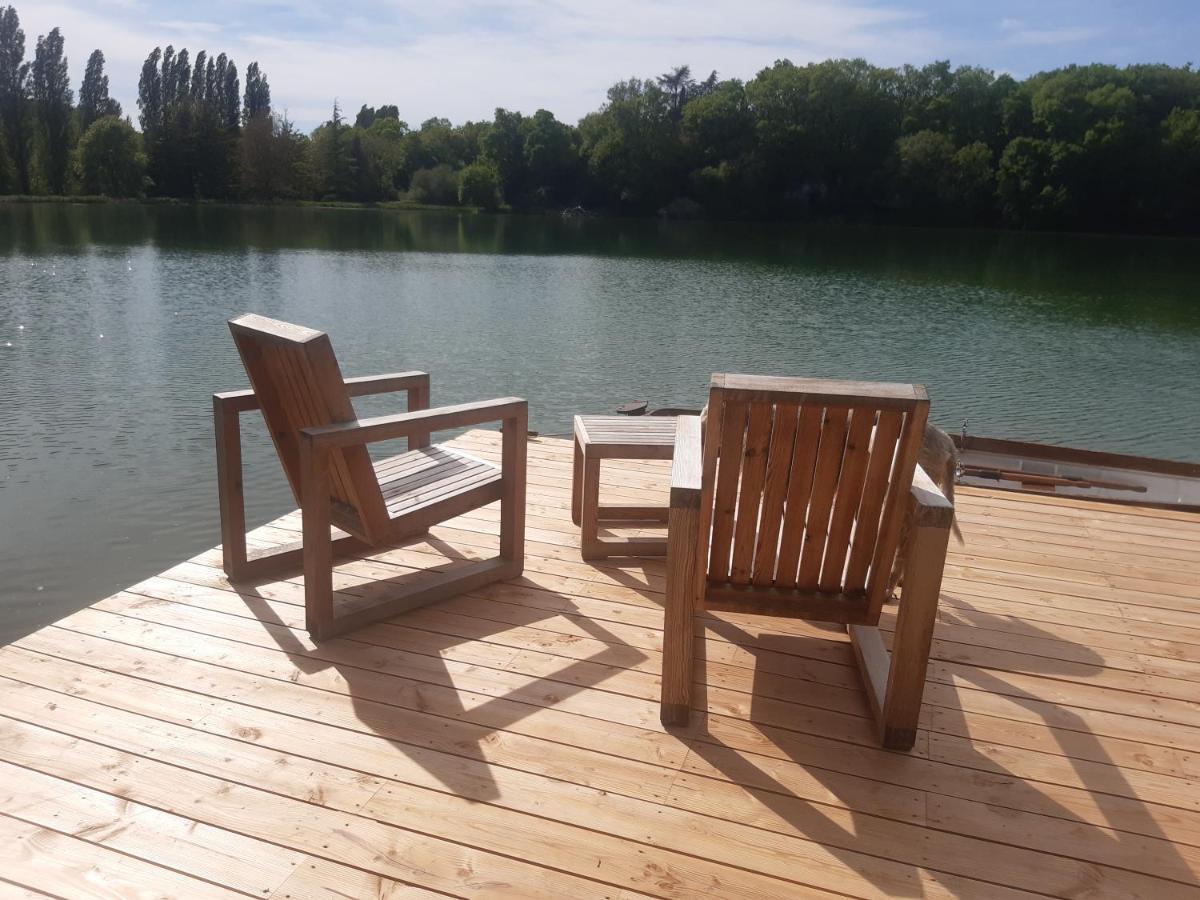 Logis Hotels Domaine Du Chatelard Dirac Екстериор снимка