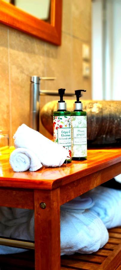 Logis Hotels Domaine Du Chatelard Dirac Екстериор снимка