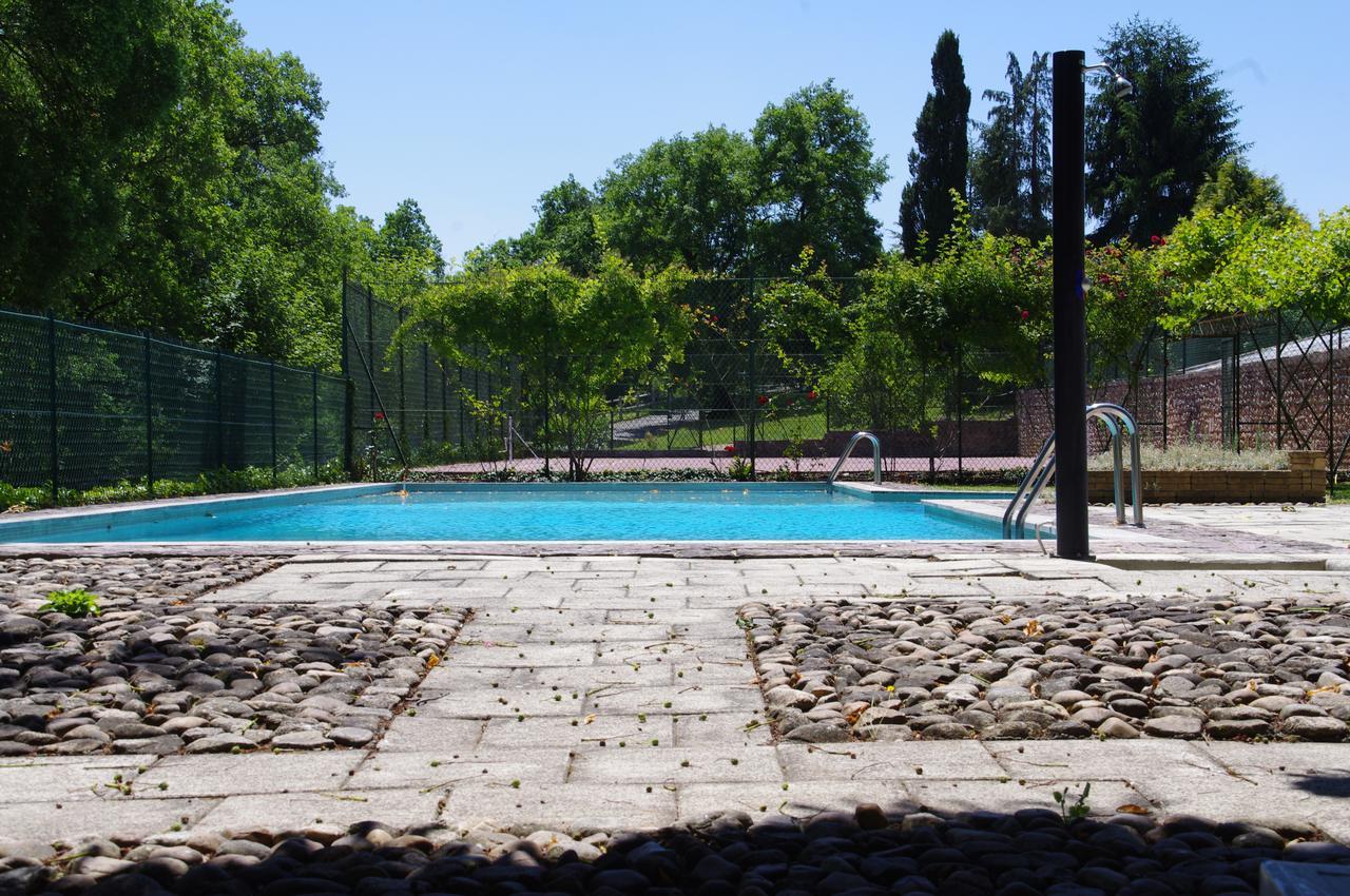 Logis Hotels Domaine Du Chatelard Dirac Екстериор снимка